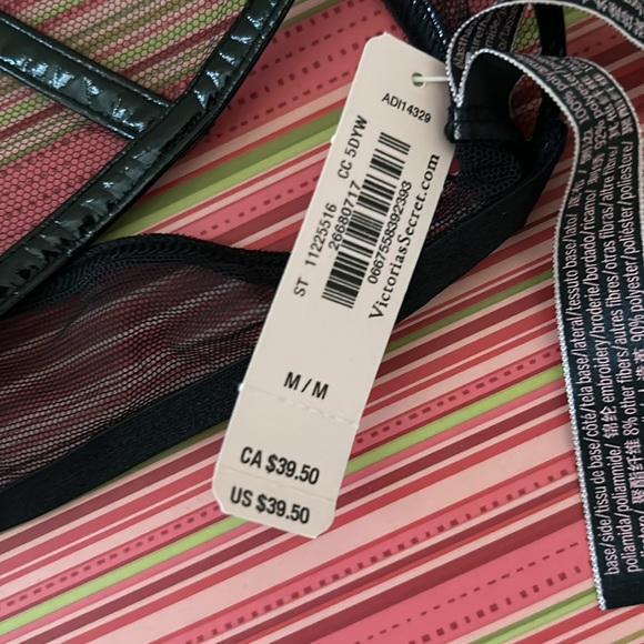 Victoria Secret - Picture 3 of 5